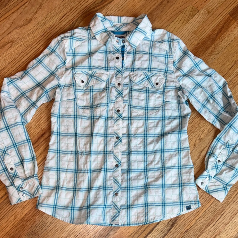 REI medium Teal and White Checkered snap up Shirt
